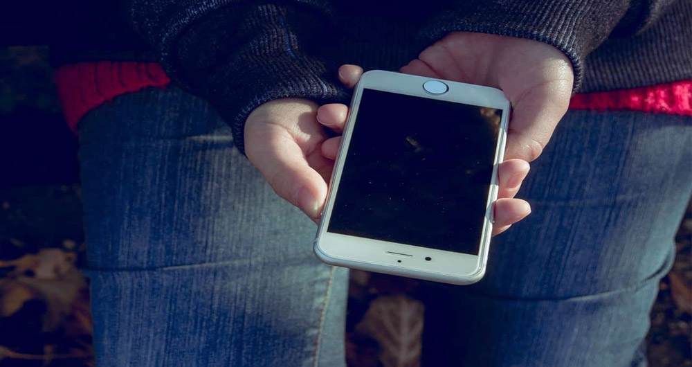 قطعات آیفون SE2