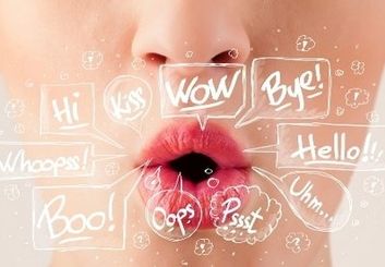 استفاده از بات دیکشنری و مترجم آبادیس، سریعترین راه ترجمه در گفتگوهای شما