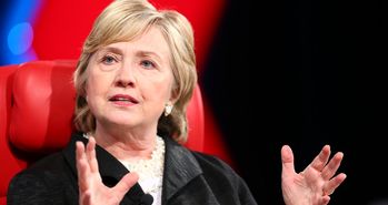 هکرها به تعریف هیلاری کلینتون از سایت Verrit روی خوش نشان ندادند!