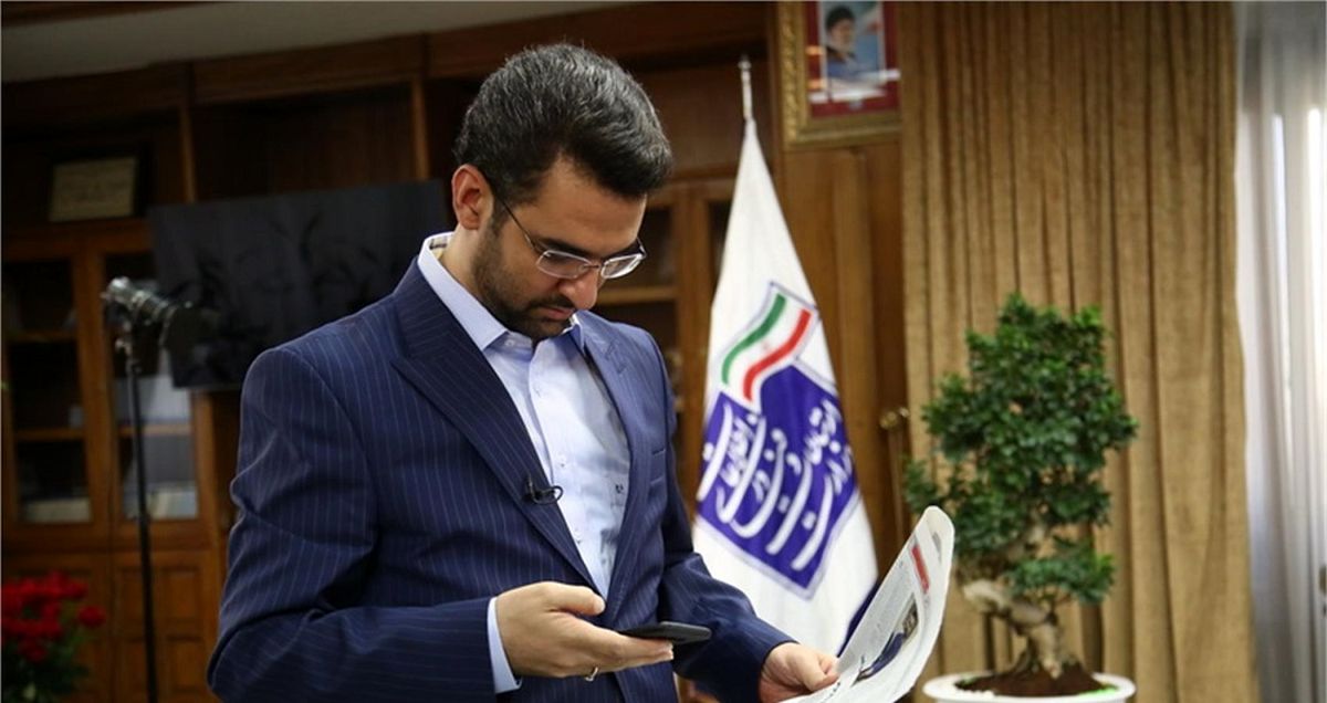 وزیر ارتباطات: حمایت از پیام رسان های بومی را به عنوان تکلیف قانونی ادامه می دهیم