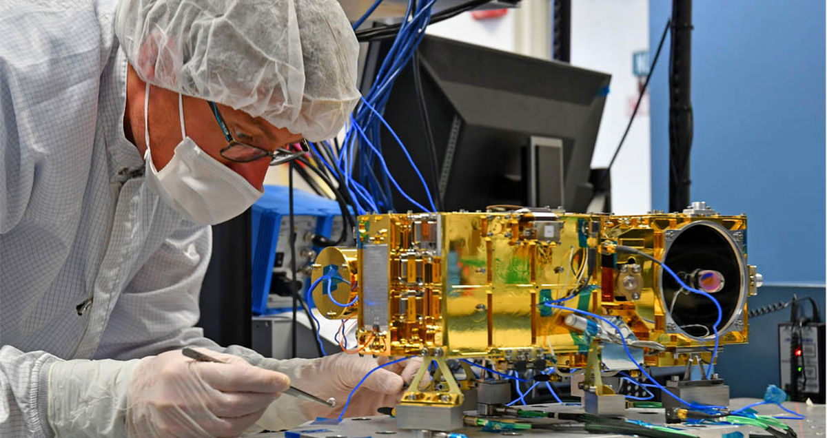 دکل SuperCam روی مریخ نورد Mars 2020 نصب شد