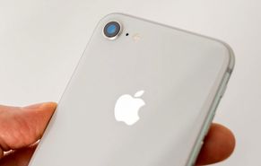 آیفونES و نقش پررنگش در رشد و افزایش میزان فروش اپل